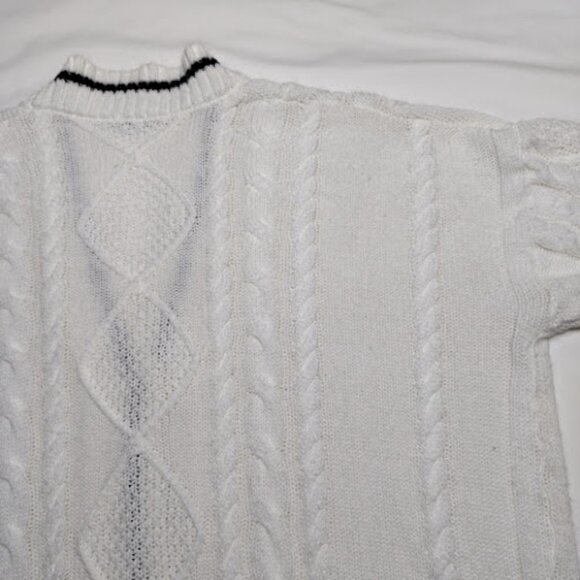 TAYLOR SWIFT INSPIRED | White Chunky Cable Knit Oversized Cardigan Wool Blend OS - Picture 12 of 16